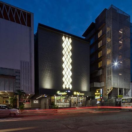 Hotel Sifat International Szúrat Kültér fotó